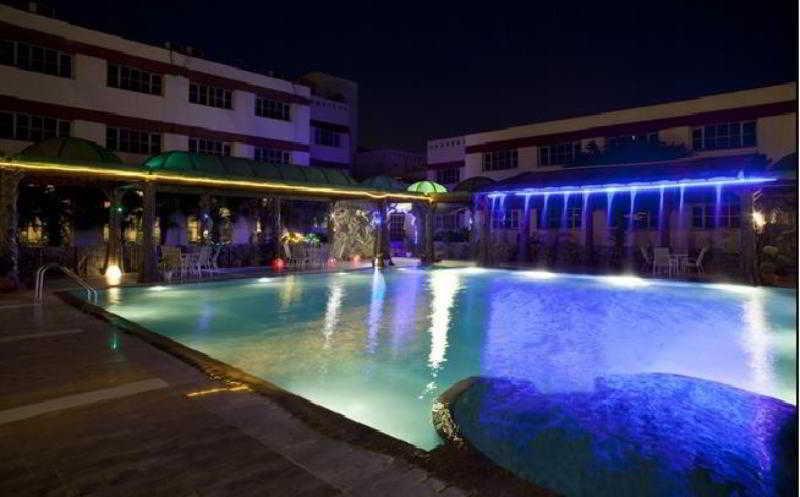 Hotel Yamuna View Agra  Εξωτερικό φωτογραφία
